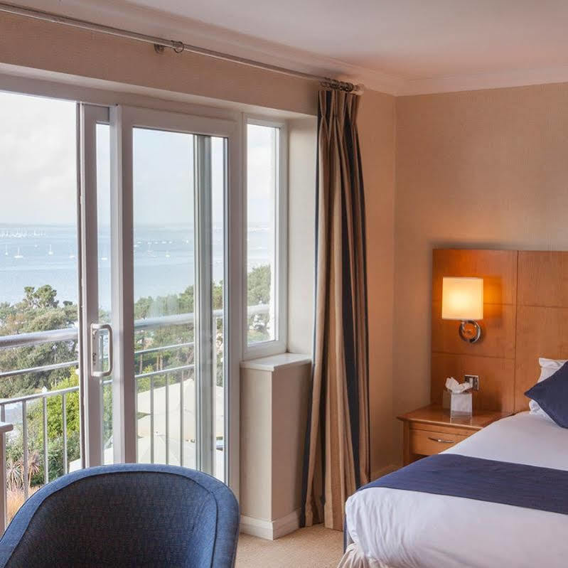 Hotel Harbour Heights